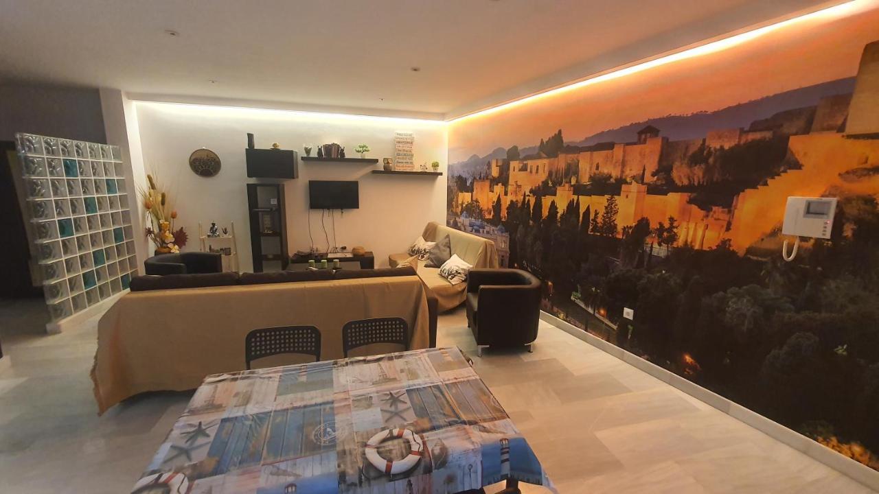 Lyrioshomes Apartamentos Los Treboles مالقة المظهر الخارجي الصورة