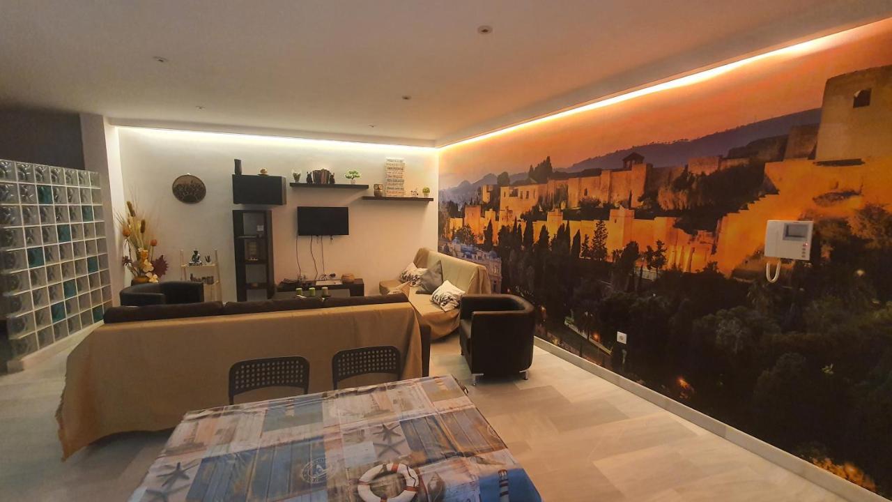 Lyrioshomes Apartamentos Los Treboles مالقة المظهر الخارجي الصورة