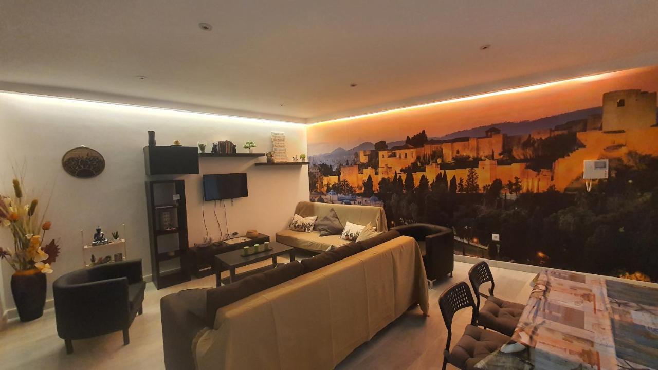 Lyrioshomes Apartamentos Los Treboles مالقة المظهر الخارجي الصورة