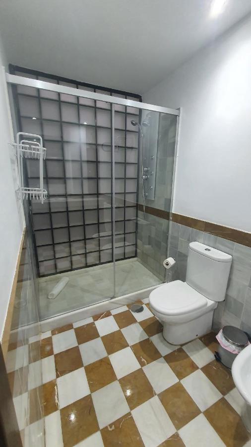 Lyrioshomes Apartamentos Los Treboles مالقة المظهر الخارجي الصورة